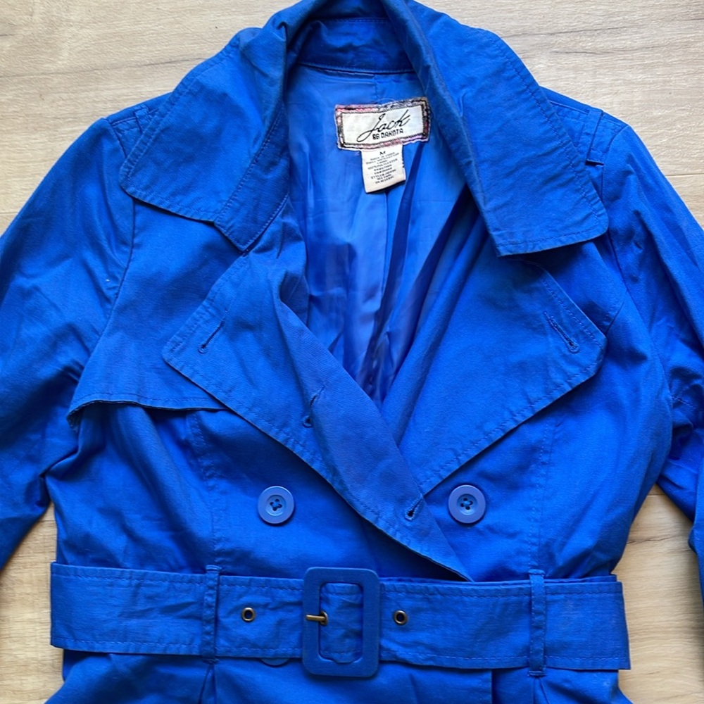 Jacket - Picture 3 of 9